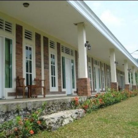 Green Sentul Indah Hotel And Resort Tjiteureup Exterior foto